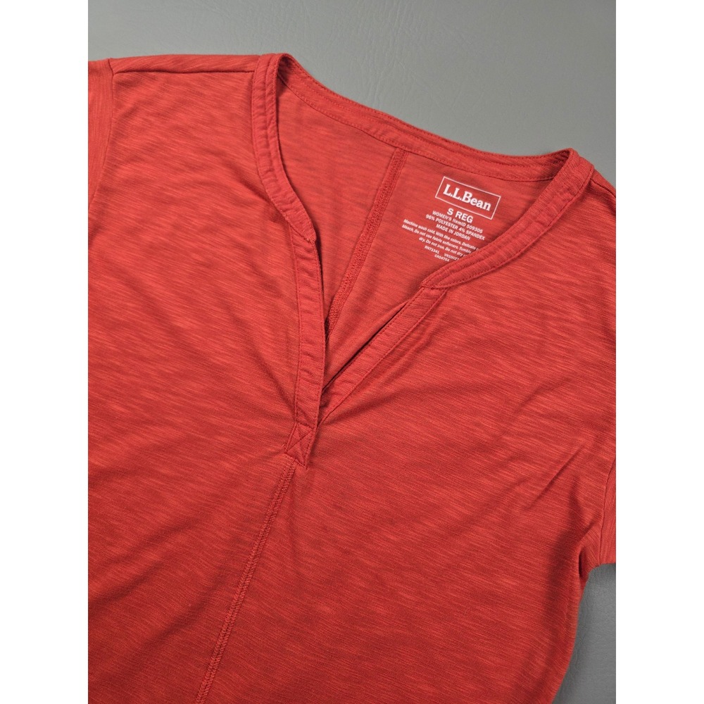 LL Bean Womens Red Slub Knit Split Neck Cuffed Short Sleeve Top S REG 509305